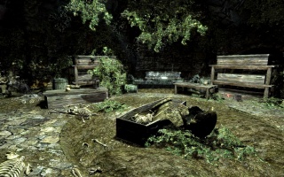 File:320px-EN-places-Family Crypt Keldron4.jpg